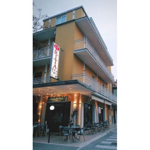 Hotel Rita