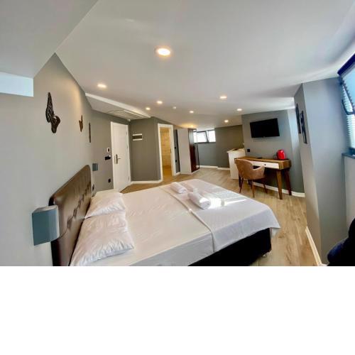 Hotel Room on the Terrace Floor in Trabzon