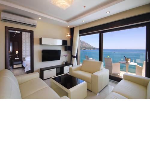 Hotel Shine