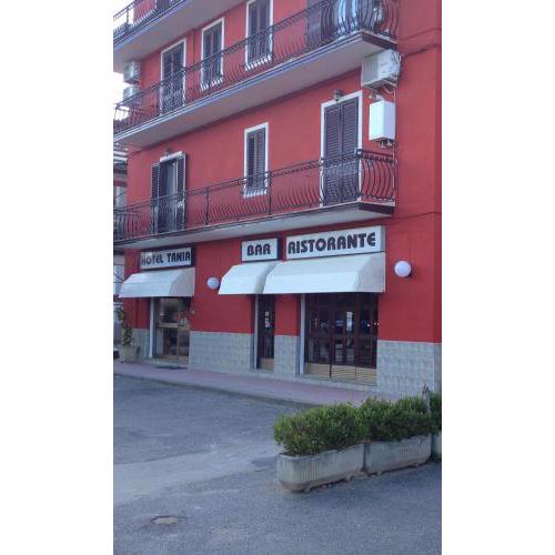 Hotel Tania