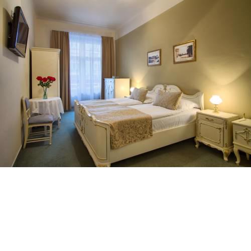 Hotel Taurus