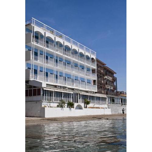 Hotel Tolo