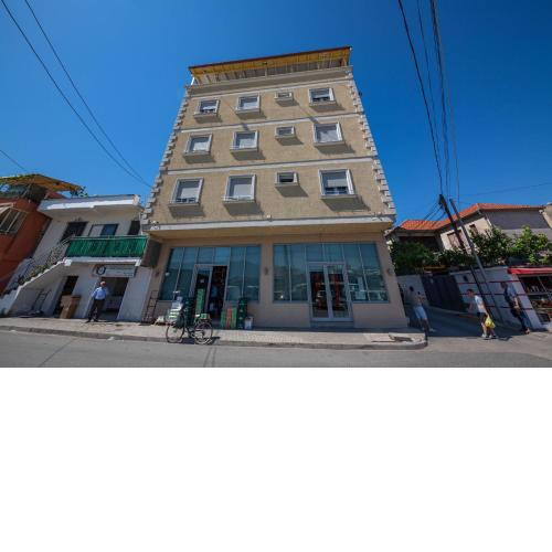 Hotel Tosi