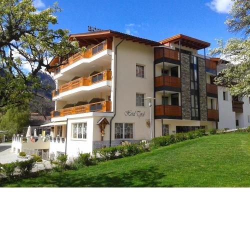 Hotel Tyrol