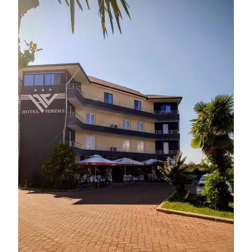 Hotel Verzaci