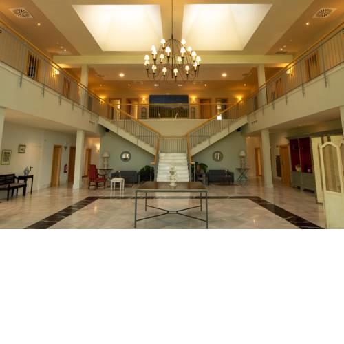 HOTEL VILLA MARCILLA