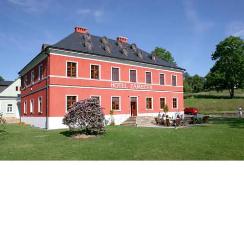 Hotel-Zámeček