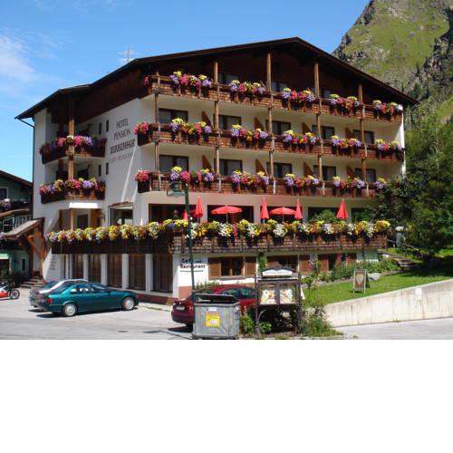 Hotel Zirbenhof