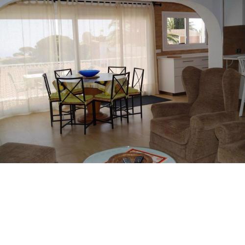 House - 2 Bedrooms with Pool young people group not allowed - 07515