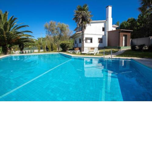 House - 3 Bedrooms with Pool, WiFi and Sea views - 07428