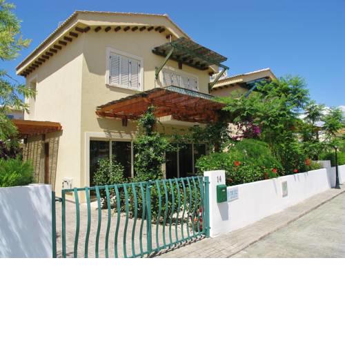 House 14, The Artisan Resort