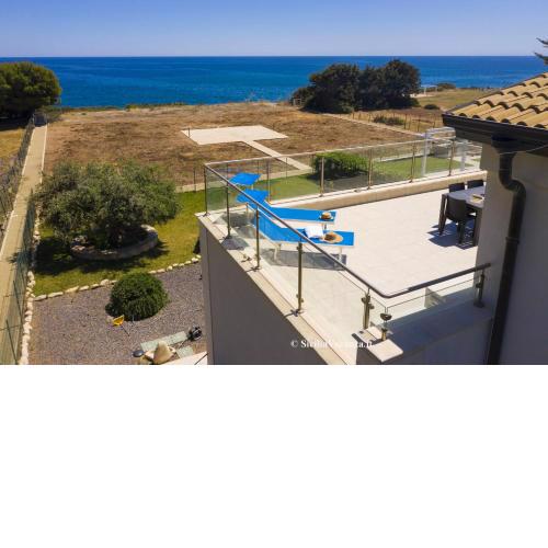 House Caponegro Sea View