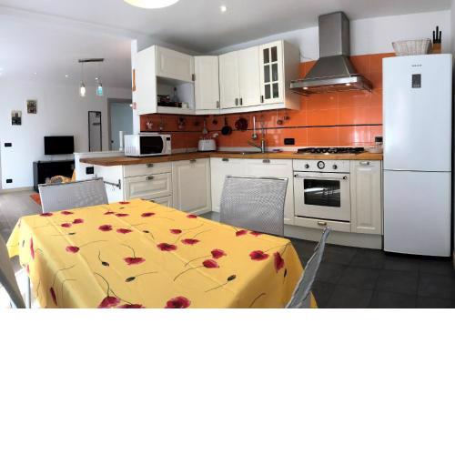House Claudia by Holiday World