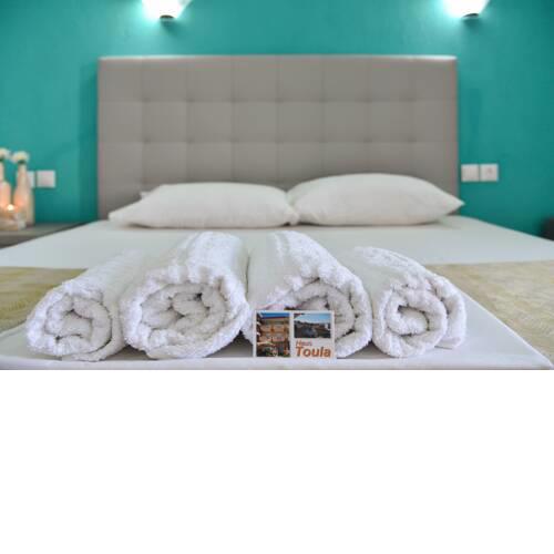 HOUSE TOULA ELEGANT