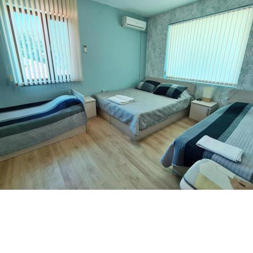 House Varna-3