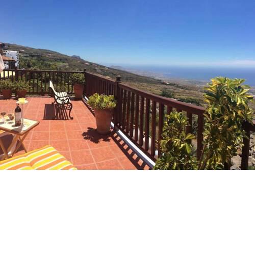 House with 2 bedrooms in Adeje with wonderful sea view furnished terrace and WiFi 10 km from the beach