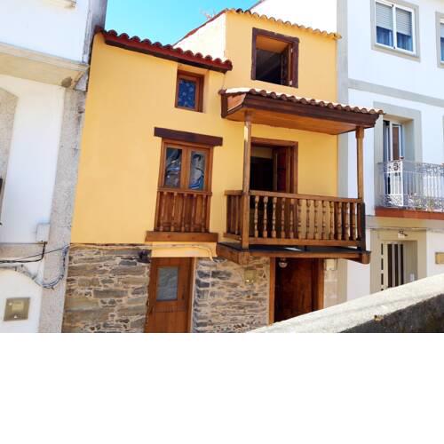 House with 2 bedrooms in Ares with wonderful sea view furnished garden and WiFi 200 m from the beach