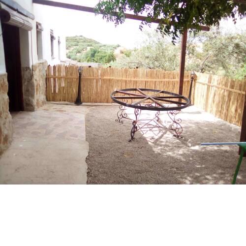 House with 2 bedrooms in Cabra with wonderful mountain view furnished terrace and WiFi