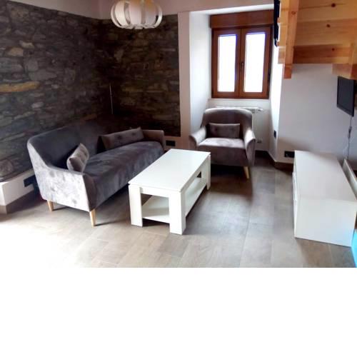 House with 2 bedrooms in Luarca with wonderful mountain view and balcony 700 m from the beach