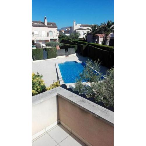 House with 2 bedrooms in Miami Platja with shared pool enclosed garden and WiFi 300 m from the beach