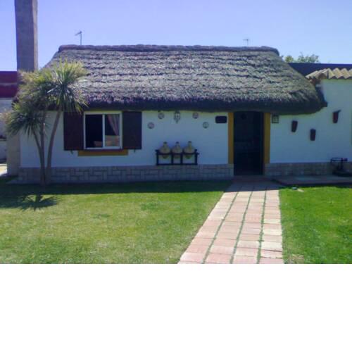 House with 2 bedrooms in Sanlucar de Barrameda with enclosed garden 2 km from the beach