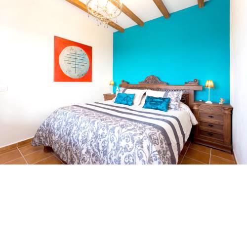 House with 2 bedrooms in Santa Cruz de Tenerife with wonderful sea view shared pool enclosed garden 8 km from the beach