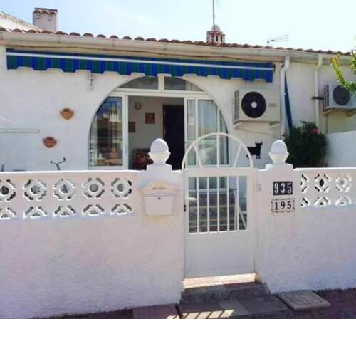 House with 2 bedrooms in Torrevieja with wonderful lake view and terrace
