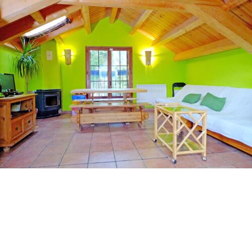 House with 3 bedrooms in Belsierre with wonderful mountain view balcony and WiFi
