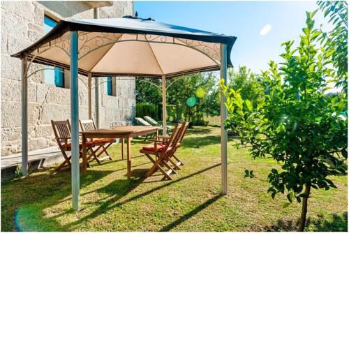 House with 3 bedrooms in Carballedo with wonderful mountain view private pool and enclosed garden 35 km from the beach