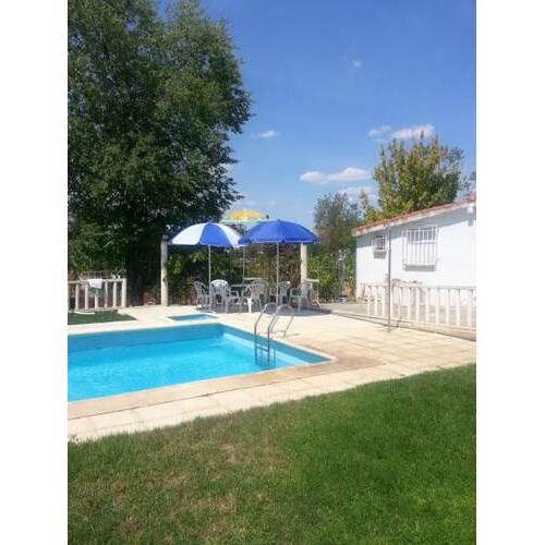 House with 3 bedrooms in Cedillo del Condado Toledo with private pool and enclosed garden