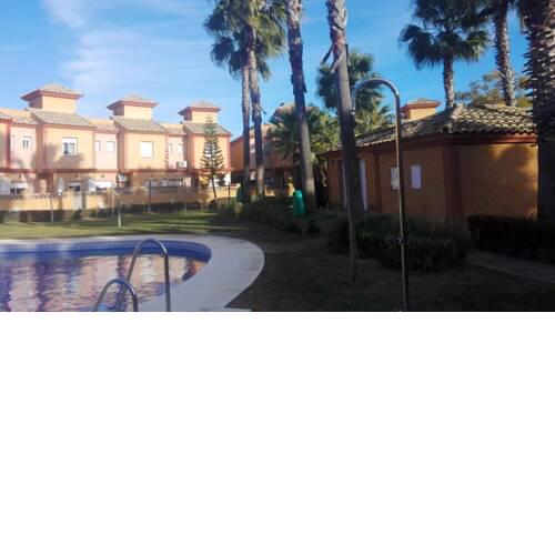House with 3 bedrooms in Lepe with shared pool furnished garden and WiFi 2 km from the beach