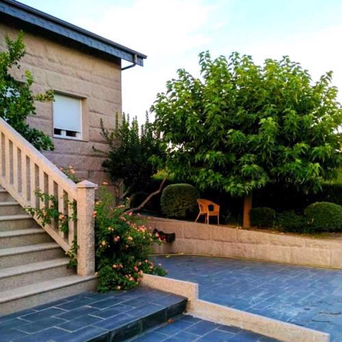House with 3 bedrooms in Ourense with WiFi 70 km from the slopes