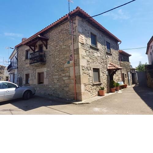 House with 3 bedrooms in Perena de la Ribera with enclosed garden and WiFi