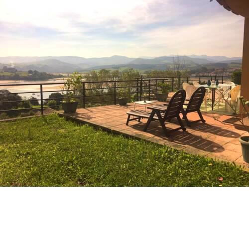 House with 3 bedrooms in San Vicente de la Barquera with wonderful sea view and enclosed garden