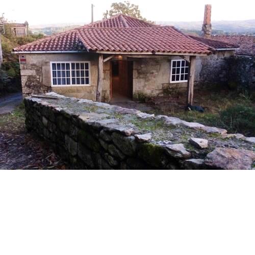 House with 4 bedrooms in Lugo Galicia with wonderful mountain view and enclosed garden