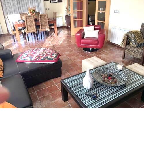 House with 4 bedrooms in Quintanilla del Agua with furnished terrace
