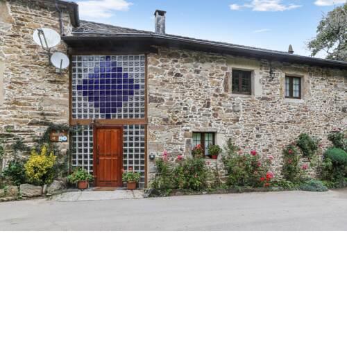 House with 4 bedrooms in Tineo with wonderful mountain view shared pool enclosed garden 30 km from the beach