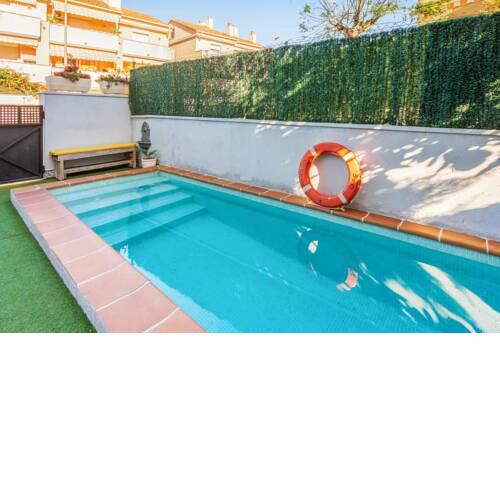 House with 4 bedrooms in Torredembarra with private pool furnished terrace and WiFi 200 m from the beach