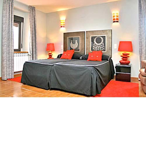 House with 5 bedrooms in Aldehuela with enclosed garden and WiFi