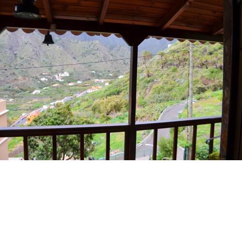 House with one bedroom in Hermigua with wonderful mountain view enclosed garden and WiFi 3 km from the beach