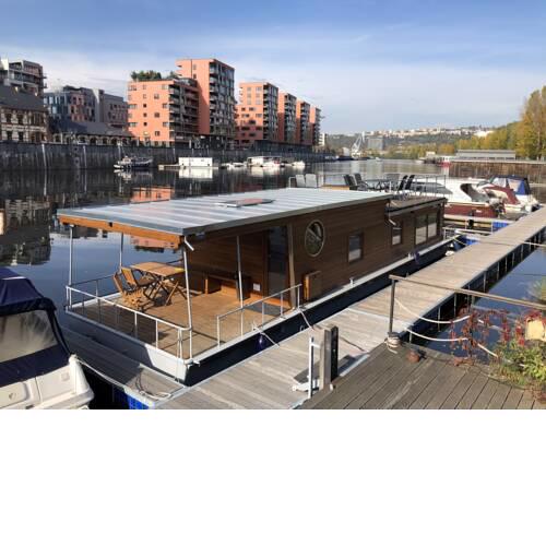 Houseboat Bonanza Prague - Bed & Cruise