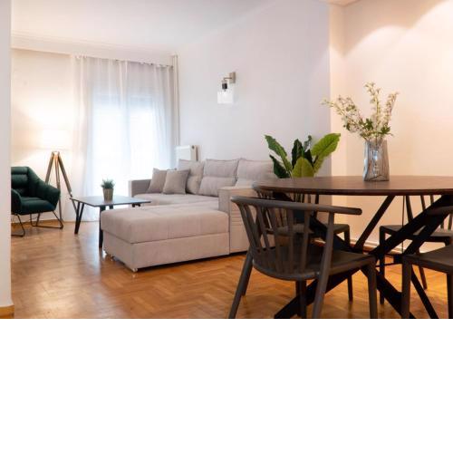 Houseloft Rotonda Lodging