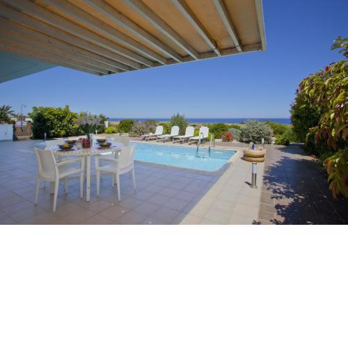 How to Rent Your Own Beachfront Villa, Protaras Villa 1463