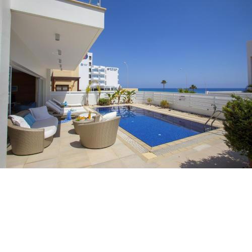 How to Rent Your Own Villa in Protaras with Fantastic Private Pool, Protaras Villa 1537