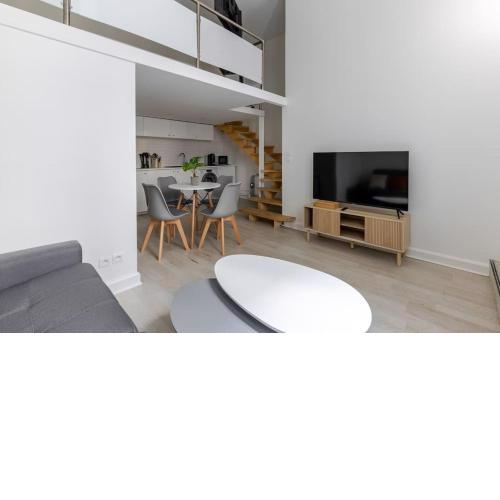 HSH Kleber Arc de Triomphe Charming Duplex