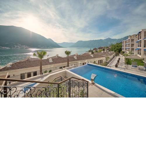 HUMA Kotor Bay