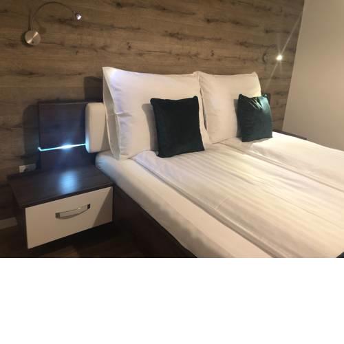 HUNIQUE CENTRAL APARTMENT