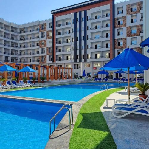 HURGHADA TIBA GOLDEN BEACH RESORT down town