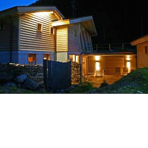 Hüttenhotel Husky Lodge