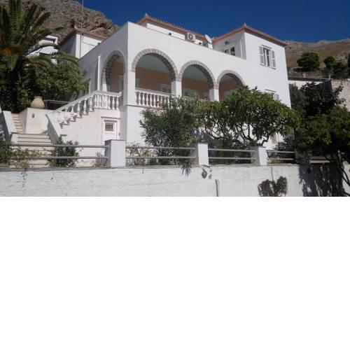 Hydra town pool villa